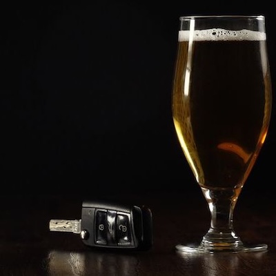 DUI checkpoint inspection by police in Tennessee